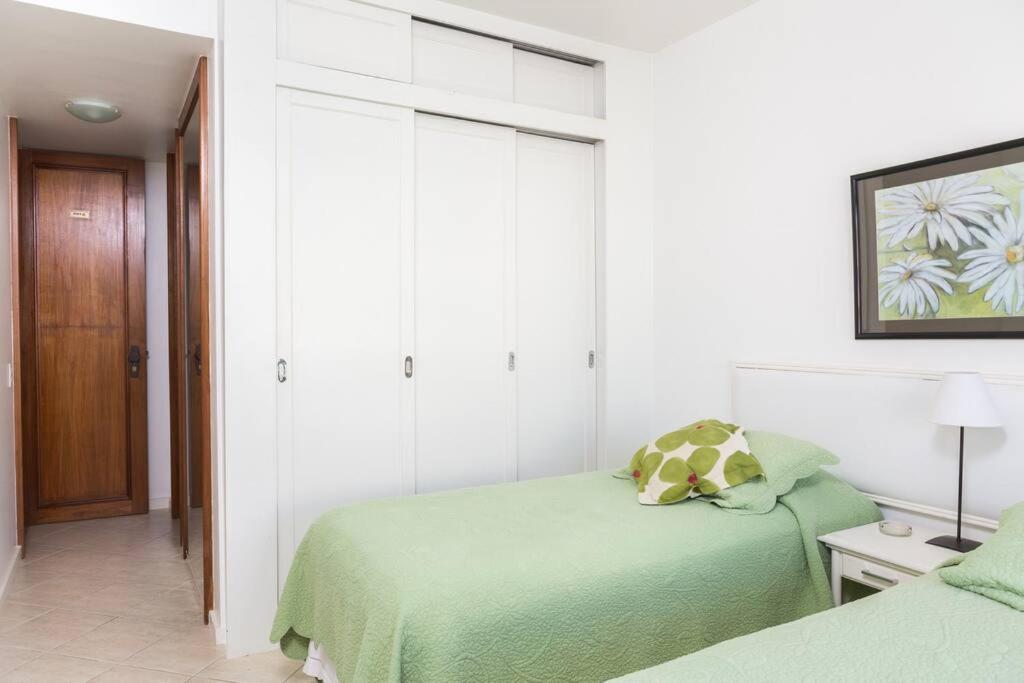 Tiffanys Ipanema - Apto 605 Appartement *